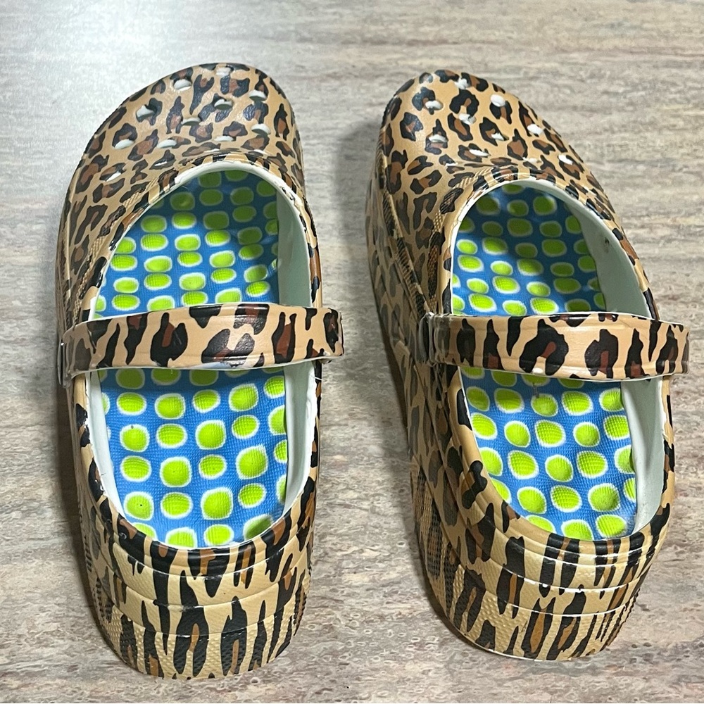 Animal Print (Leopard Print) Platform Clogs - image 2